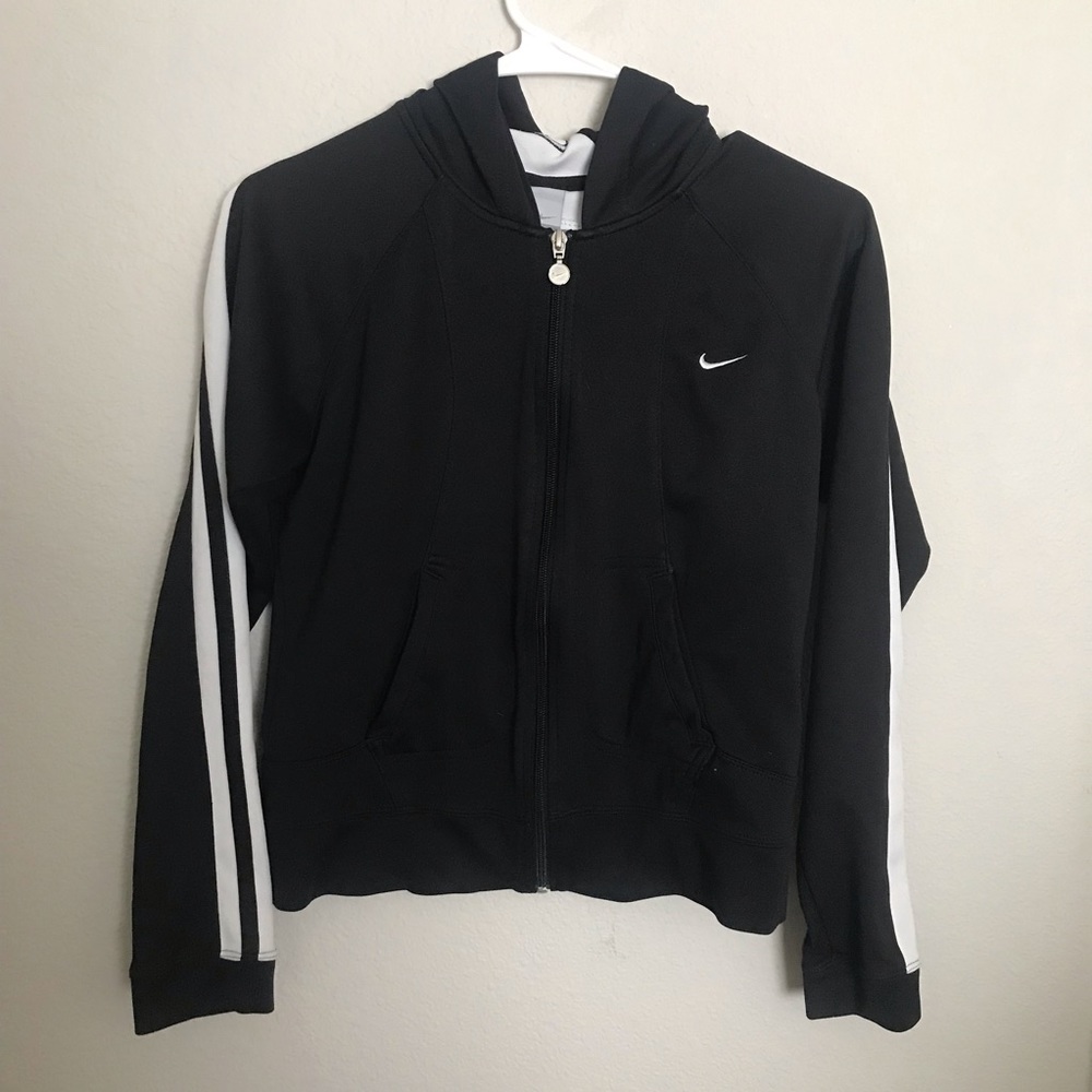 Black and White Nike Zip up :)